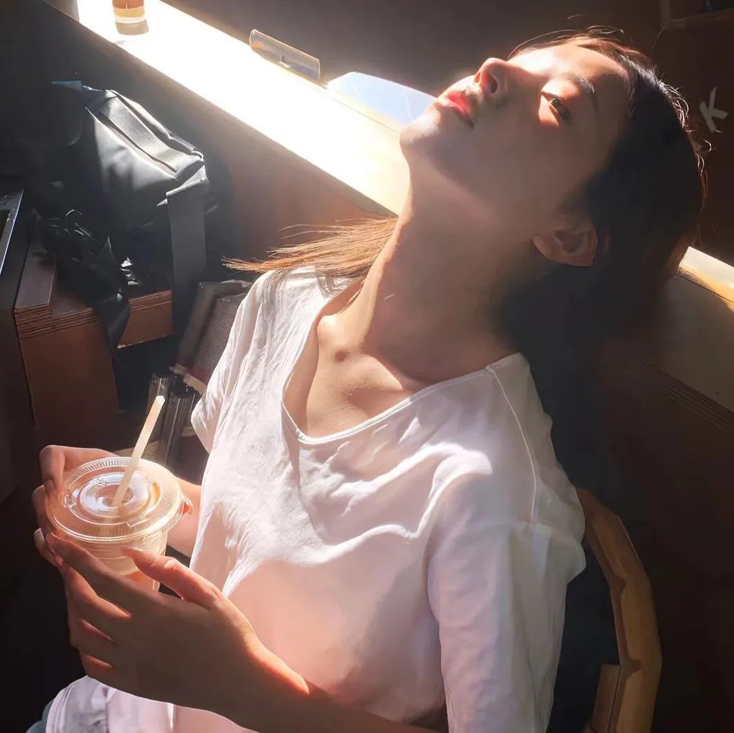 宝岛妖后